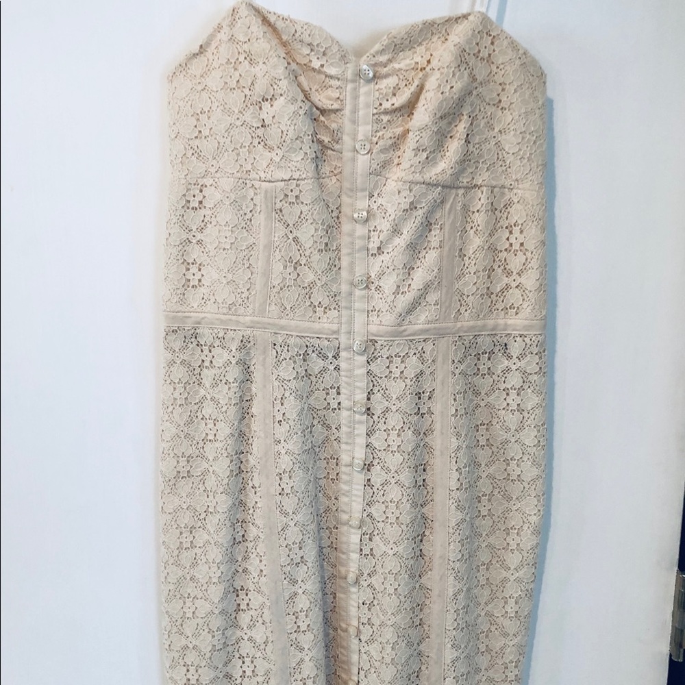 BCBGeneration cream full lace strapless dress
